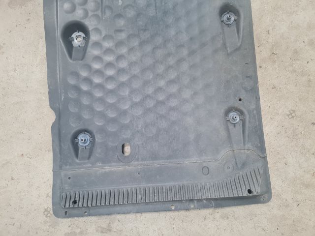 bontott VW GOLF VI Bal Fenéklemez