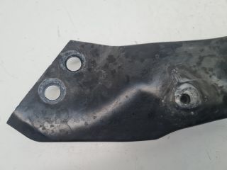 bontott VW GOLF VI Bal Fényszóró Tartó