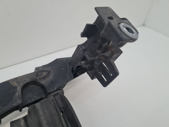 bontott VW GOLF VI Bal Fényszóró Tartó