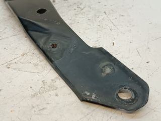 bontott VW GOLF VI Bal Fényszóró Tartó