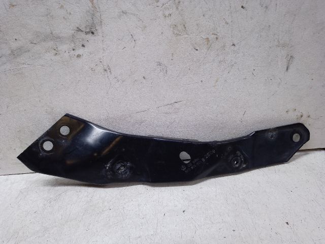 bontott VW GOLF VI Bal Fényszóró Tartó