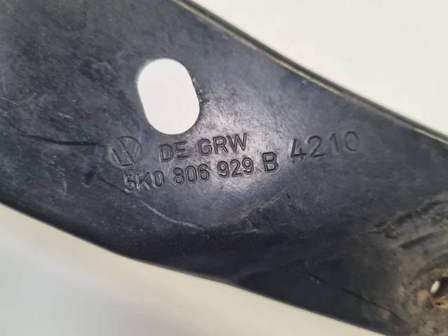 bontott VW GOLF VI Bal Fényszóró Tartó