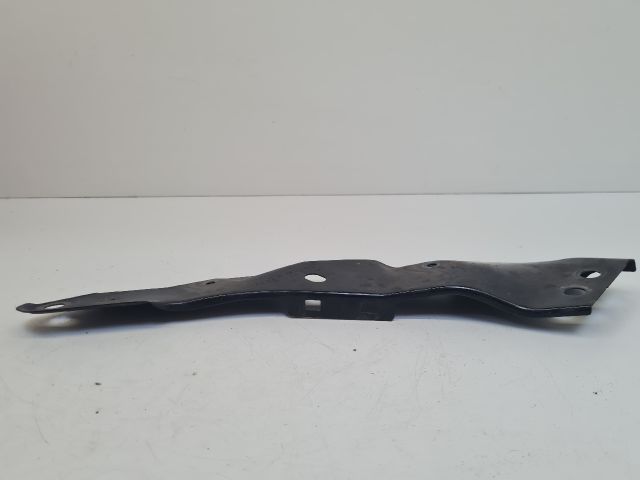 bontott VW GOLF VI Bal Fényszóró Tartó