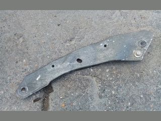 bontott VW GOLF VI Bal Fényszóró Tartó