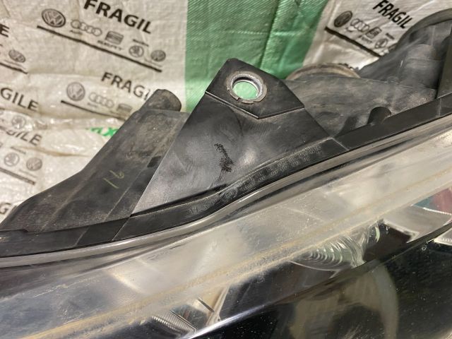 bontott VW GOLF VI Bal Fényszóró