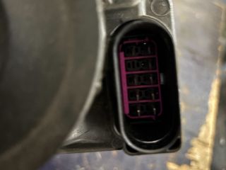 bontott VW GOLF VI Bal Fényszóró