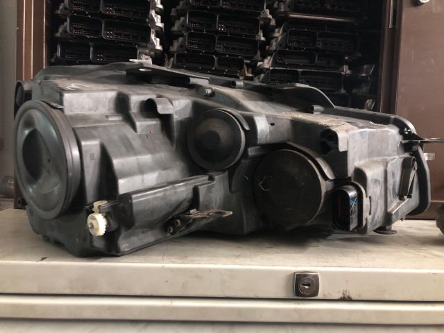 bontott VW GOLF VI Bal Fényszóró