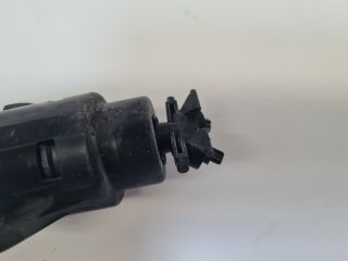 bontott VW GOLF VI Bal Fényszórómosó Fúvóka