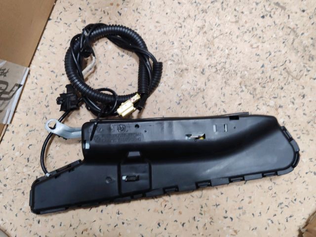 bontott VW GOLF VI Bal Függönylégzsák és Oldallégzsák