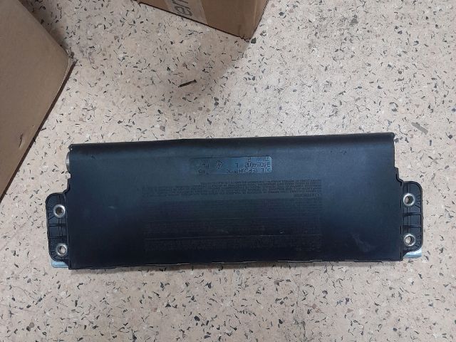 bontott VW GOLF VI Bal Függönylégzsák és Oldallégzsák