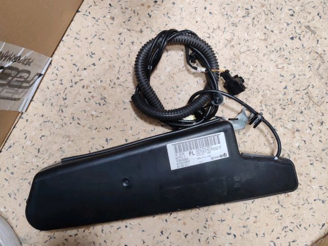 bontott VW GOLF VI Bal Függönylégzsák és Oldallégzsák