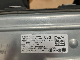 bontott VW GOLF VI Bal Függönylégzsák és Oldallégzsák