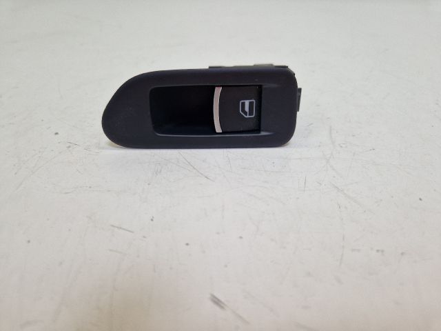 bontott VW GOLF VI Bal hátsó Ablakemelő Kapcsoló