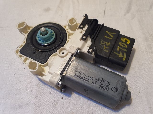 bontott VW GOLF VI Bal hátsó Ablakemelő Motor