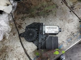bontott VW GOLF VI Bal hátsó Ablakemelő Motor