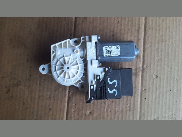 bontott VW GOLF VI Bal hátsó Ablakemelő Motor