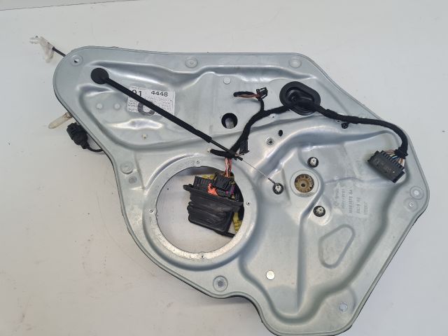 bontott VW GOLF VI Bal hátsó Ablakemelő Szerkezet (Elektromos)