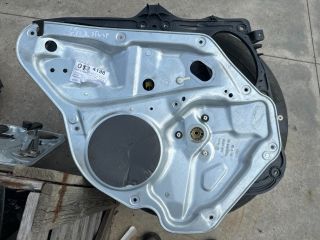 bontott VW GOLF VI Bal hátsó Ablakemelő Szerkezet (Elektromos)