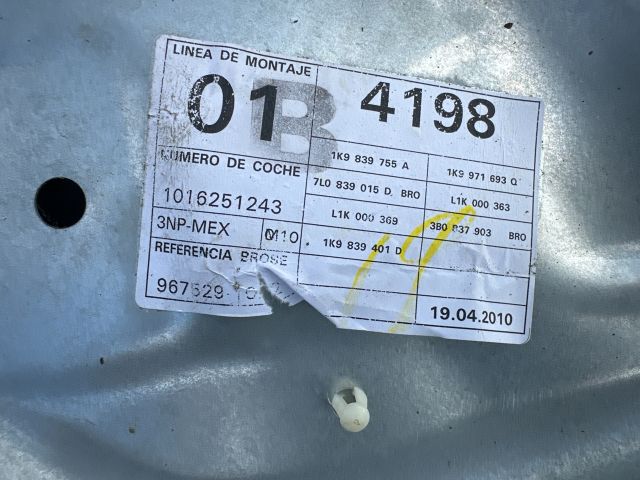 bontott VW GOLF VI Bal hátsó Ablakemelő Szerkezet (Elektromos)