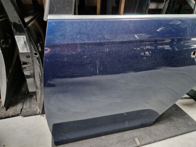 bontott VW GOLF VI Bal hátsó Ajtó (Részeivel)