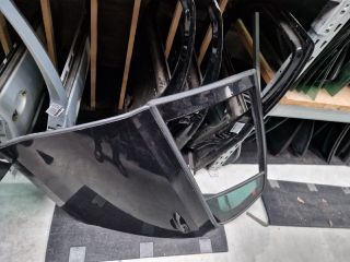 bontott VW GOLF VI Bal hátsó Ajtó (Részeivel)