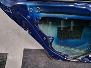 bontott VW GOLF VI Bal hátsó Ajtó (Részeivel)