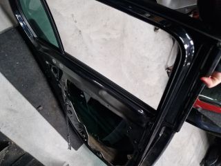 bontott VW GOLF VI Bal hátsó Ajtó (Részeivel)