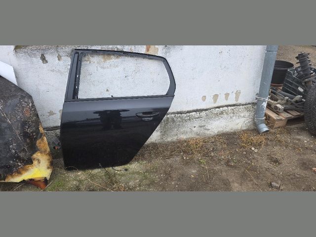 bontott VW GOLF VI Bal hátsó Ajtó (Üres lemez)