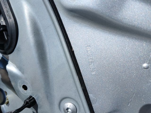 bontott VW GOLF VI Bal hátsó Ajtó (Üres lemez)