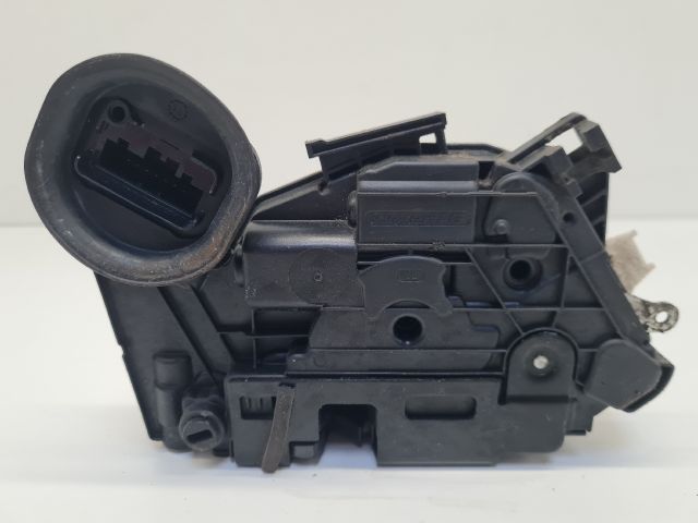 bontott VW GOLF VI Bal hátsó Ajtózár