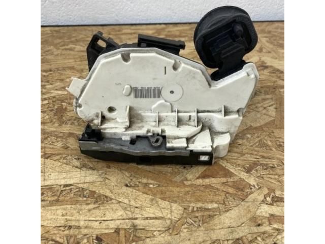 bontott VW GOLF VI Bal hátsó Ajtózár