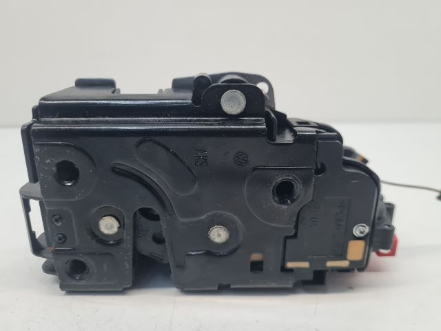 bontott VW GOLF VI Bal hátsó Ajtózár