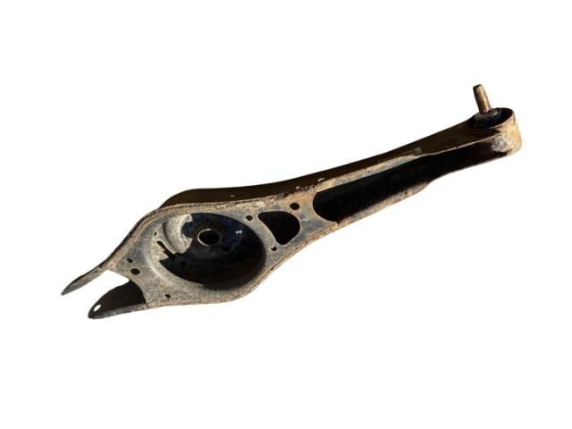 bontott VW GOLF VI Bal hátsó Alsó Lengőkar