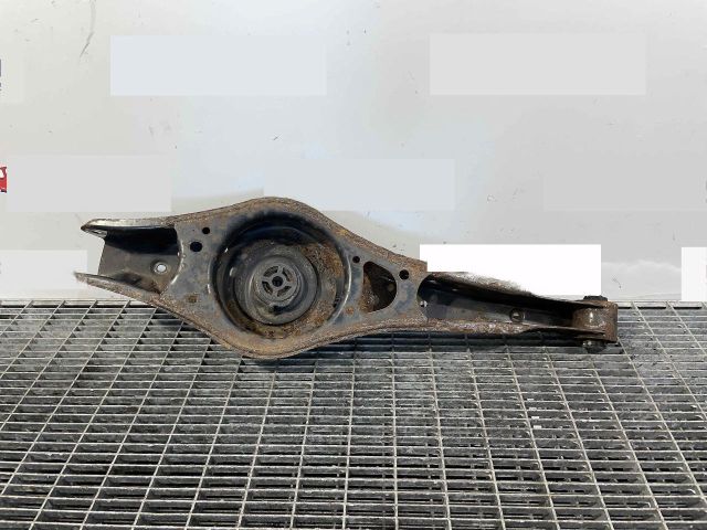 bontott VW GOLF VI Bal hátsó Alsó Lengőkar