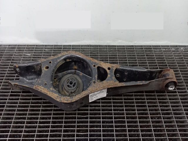 bontott VW GOLF VI Bal hátsó Alsó Lengőkar