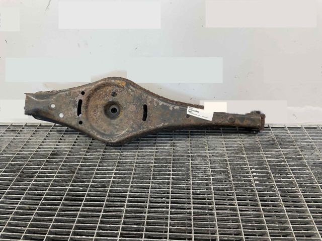 bontott VW GOLF VI Bal hátsó Alsó Lengőkar