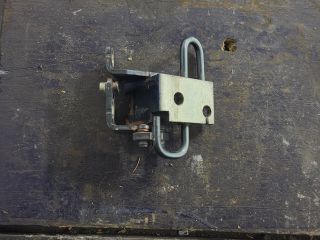 bontott VW GOLF VI Bal hátsó Alsó Zsanér