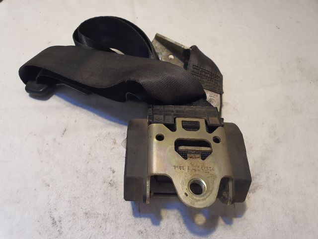 bontott VW GOLF VI Bal hátsó Biztonsági Öv