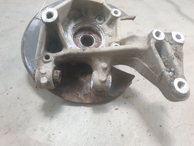 bontott VW GOLF VI Bal hátsó Csonkállvány Kerékaggyal