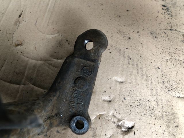 bontott VW GOLF VI Bal hátsó Csonkállvány Kerékaggyal