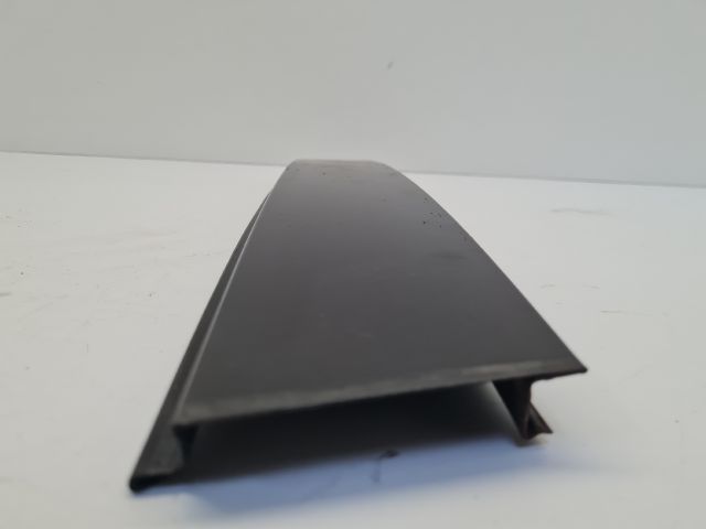 bontott VW GOLF VI Bal hátsó Első Ajtókeret Burkolat