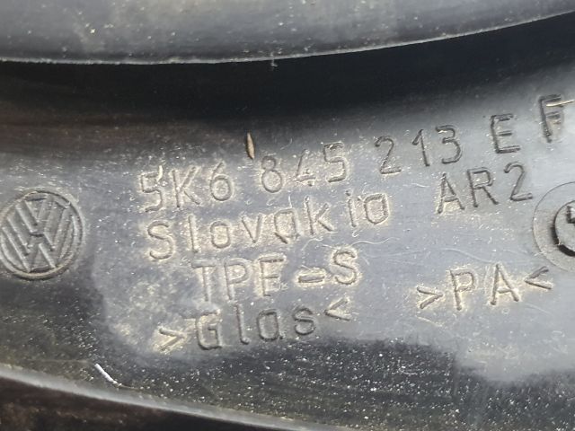 bontott VW GOLF VI Bal hátsó Fixüveg (Ajtóban)