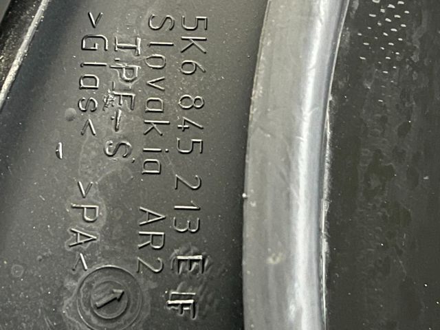 bontott VW GOLF VI Bal hátsó Fixüveg (Ajtóban)