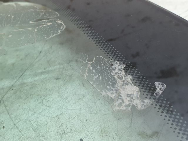 bontott VW GOLF VI Bal hátsó Fixüveg (Ajtóban)