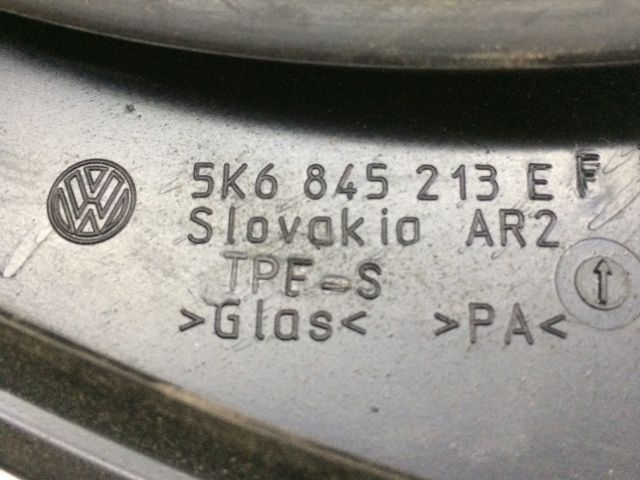 bontott VW GOLF VI Bal hátsó Fixüveg (Ajtóban)