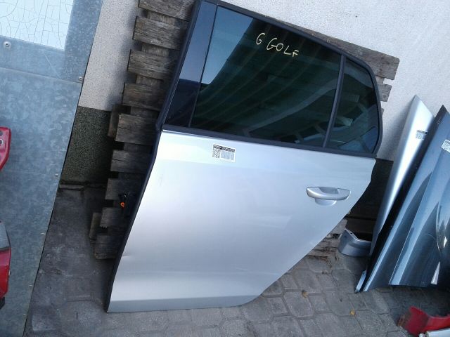 bontott VW GOLF VI Bal hátsó Fixüveg (Ajtóban)