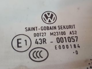 bontott VW GOLF VI Bal hátsó Fixüveg (Ajtóban)