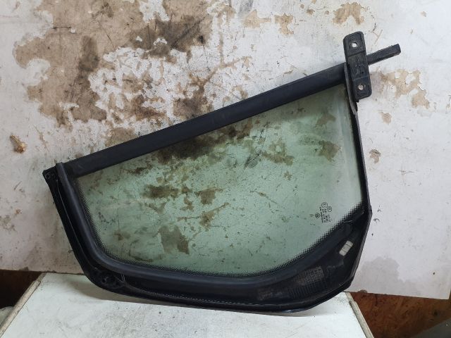 bontott VW GOLF VI Bal hátsó Fixüveg (Ajtóban)