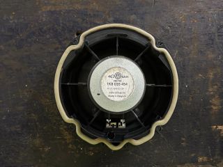 bontott VW GOLF VI Bal hátsó Hangszóró