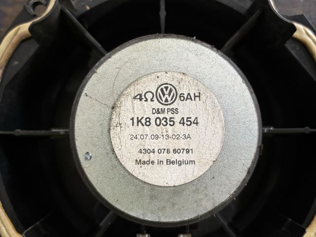 bontott VW GOLF VI Bal hátsó Hangszóró